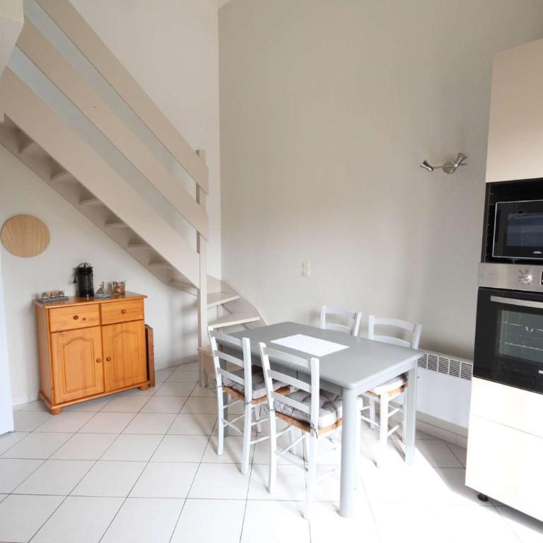 Villa plein sud semi climatisée- 4 couchages, en résidence LES ONDINES avec piscine commune, 500 m de la mer LROND28 - Maison 2 Chambres - 16