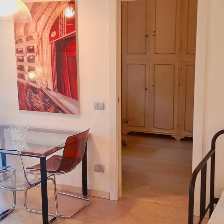 GuestHost - Piazzale Susa Bright Flat con Veranda - Appartamento con 1 Camera da Letto - 12