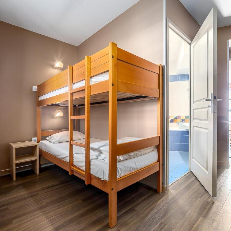 Disneyland Appartements familial avec piscine intérieur chauffé, parking gratuit A 5 minutes des parcs - Apartment - 9