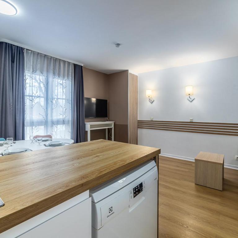 Disneyland Appartements familial avec piscine intérieur chauffé, parking gratuit A 5 minutes des parcs - Apartment mit 2 Schlafzimmern - 9