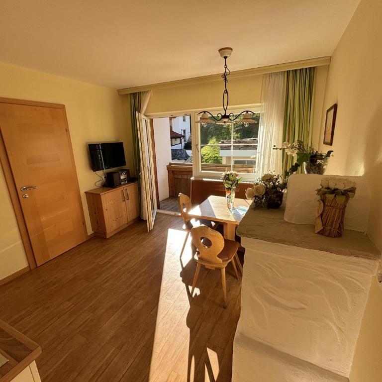 Landhaus Sonnenzauber - Apartment mit Balkon - 3