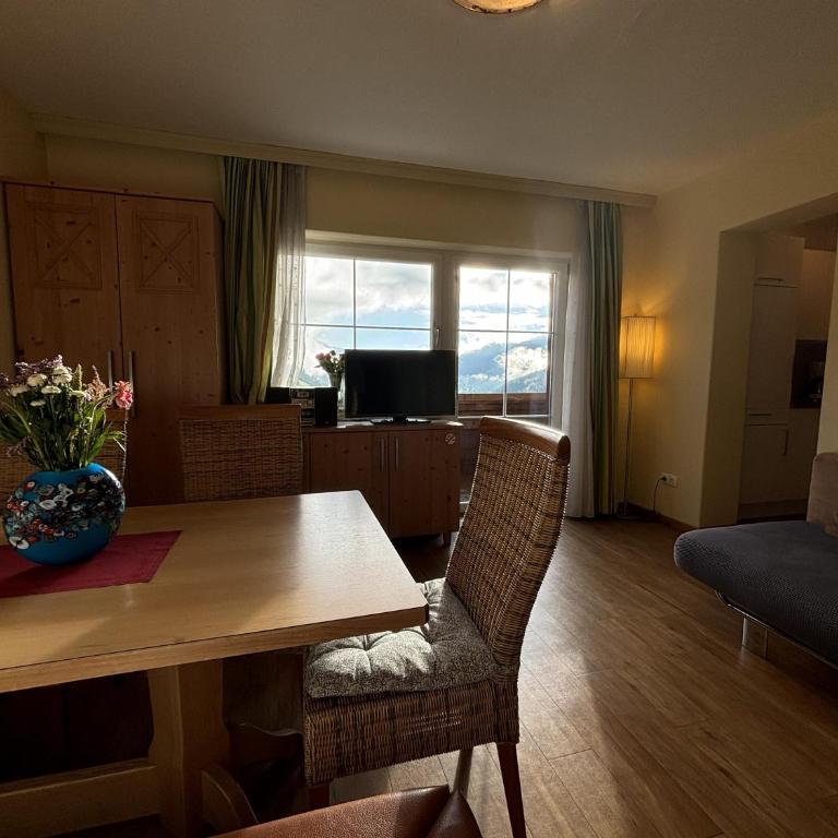 Landhaus Sonnenzauber - Apartment mit Blick auf die Berge - 4