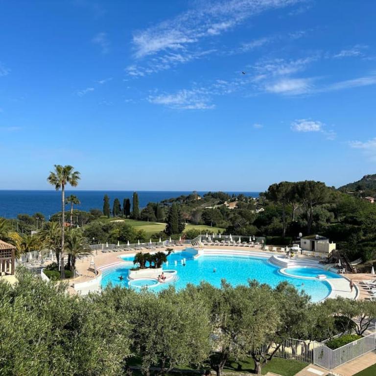 Complexe Cap Esterel village ,vue mer studio avec parking - Appartement 1 Chambre - 6