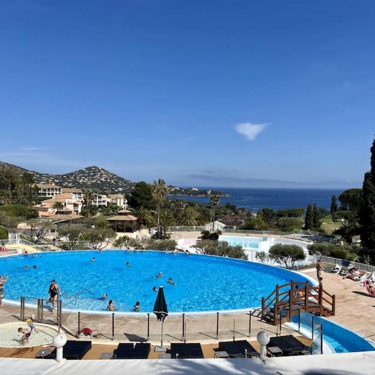 Complexe Cap Esterel village ,vue mer studio avec parking - Appartement 1 Chambre - 30
