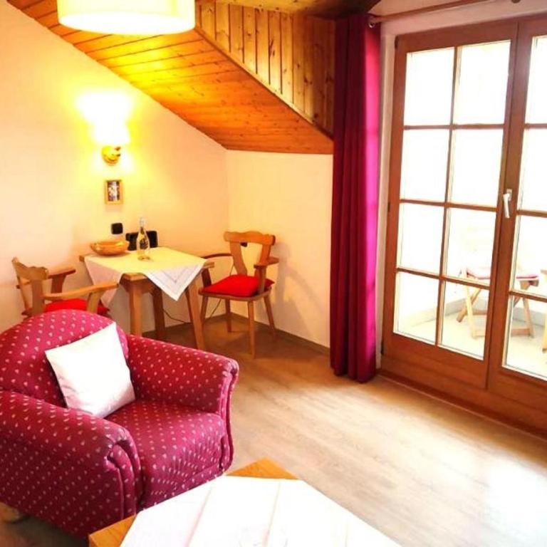 Ferienwohnungen Haus Irene - Apartment mit 1 Schlafzimmer und Balkon - 3
