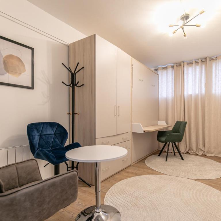 MBA - Beslay - Splendide Appartement Paris Centre - Appartement 3 Chambres - 24