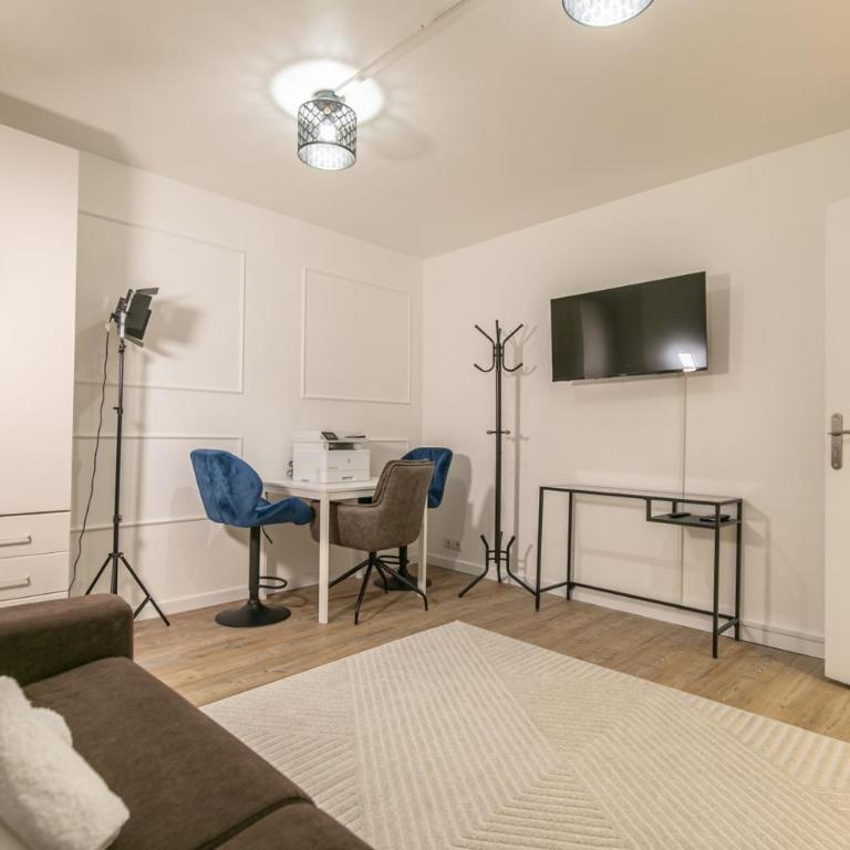 MBA - Beslay - Splendide Appartement Paris Centre - Appartement 3 Chambres - 44