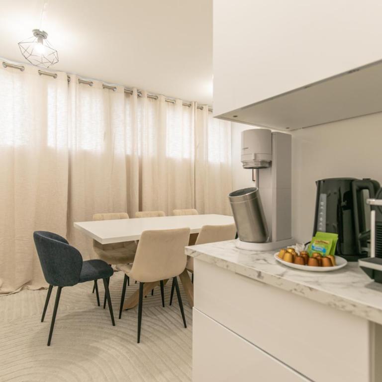 MBA - Beslay - Splendide Appartement Paris Centre - Appartement 3 Chambres - 7