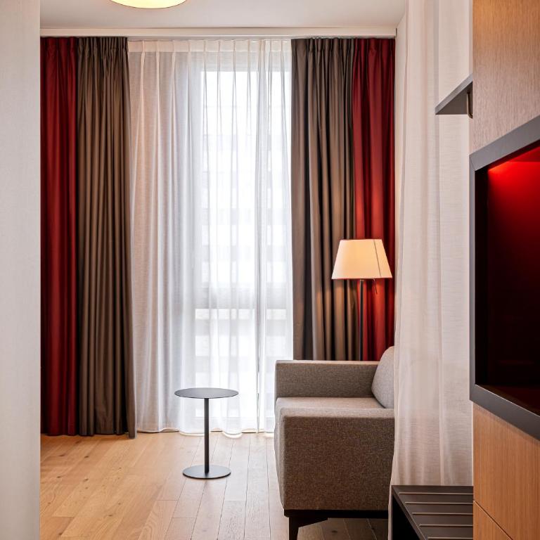 IntercityHotel Geneva - Suite Junior - 7