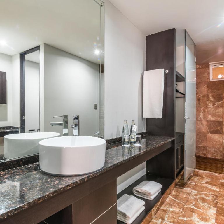 Exe Cities Reforma - Premium Doppelzimmer mit Sauna - 2