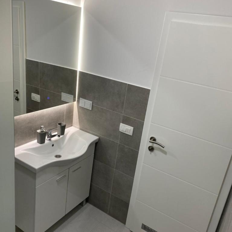 Luxury Pyramid Apartment Visoko - Apartman sa 1 Spavaćom Sobom - 14