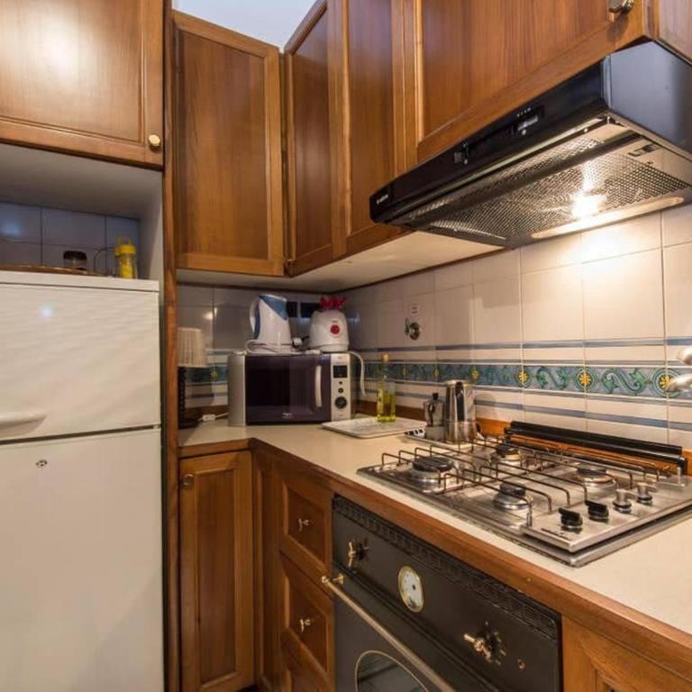 Piazza Navona Charming Apartment - Appartamento con 2 Camere da Letto - 12