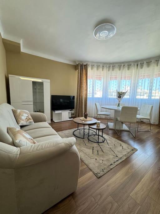Magnifique 2 pièces à 2 pas de la mer - Appartement 1 Chambre - 6
