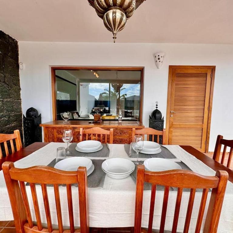 Villa Bali - Two-Bedroom Villa - 5