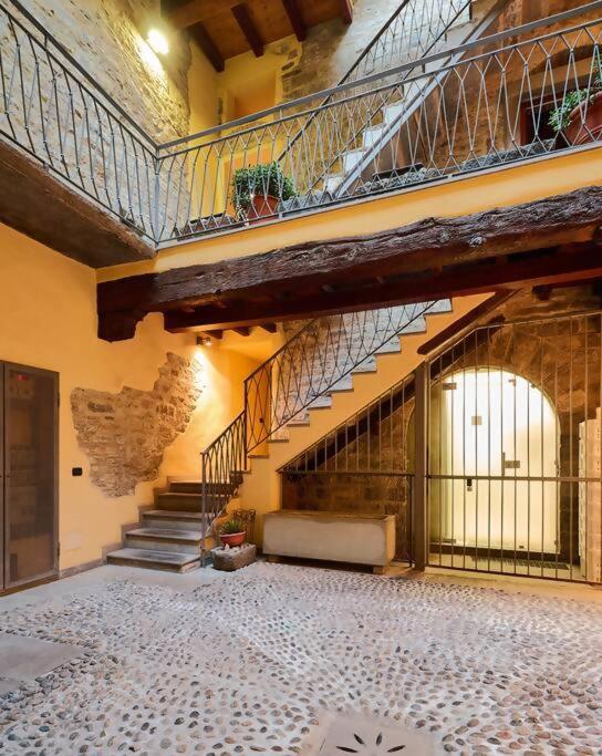 Johnny Suites Bergamo Alta - Loft - 23