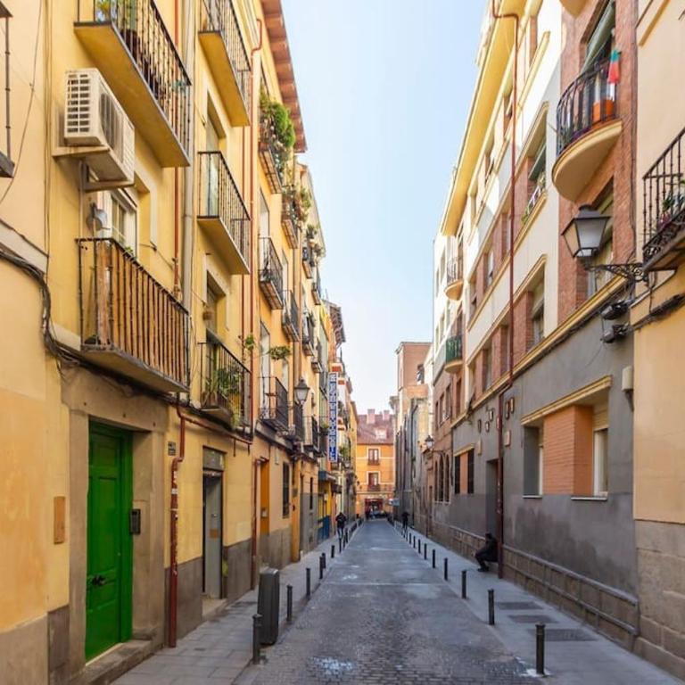 Charming penthouse in Madrid-Centro - Oso - Apartamento de 1 dormitorio - 6