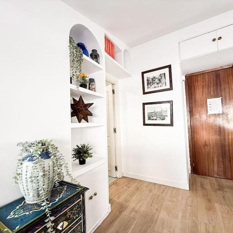Charming penthouse in Madrid-Centro - Oso - Apartamento de 1 dormitorio - 8