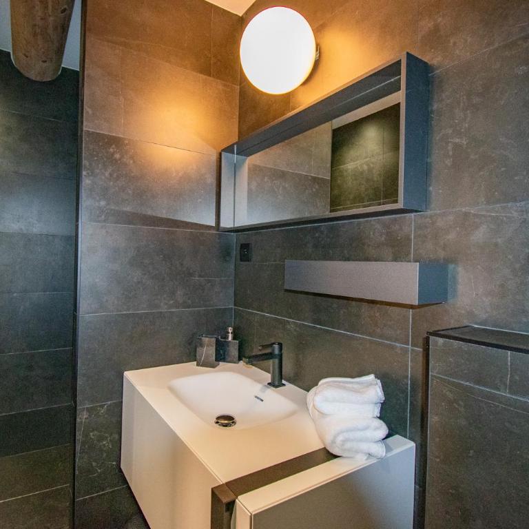 Le Baudelaire - magnifique appartement au cœur du centre historique - Apartamento de 2 dormitorios - 5