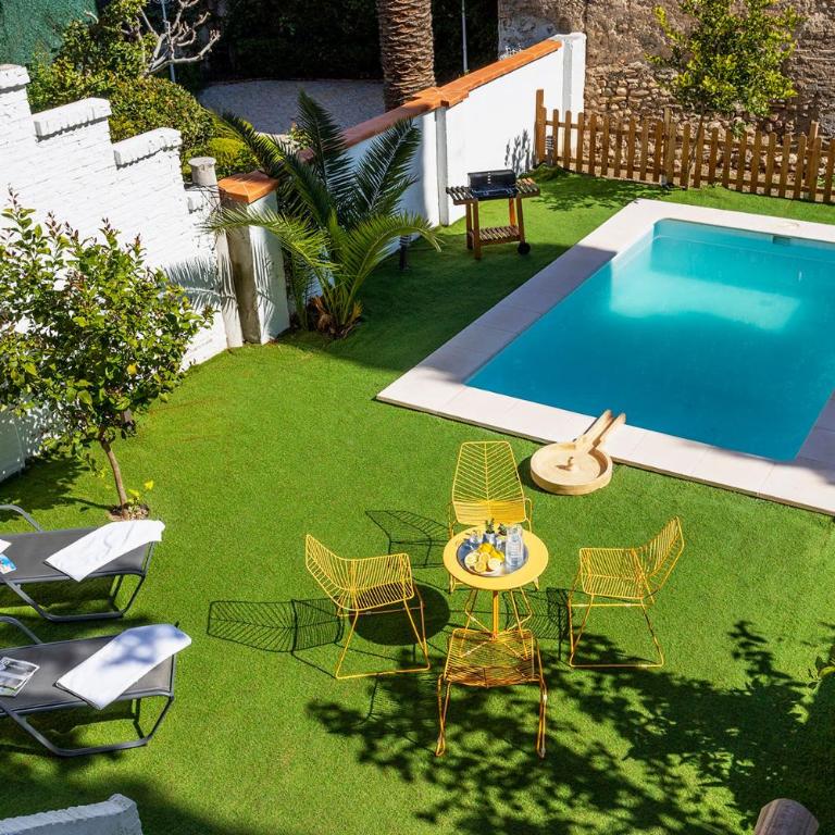 Genteel Home San Nicolas - Five-Bedroom House - 2