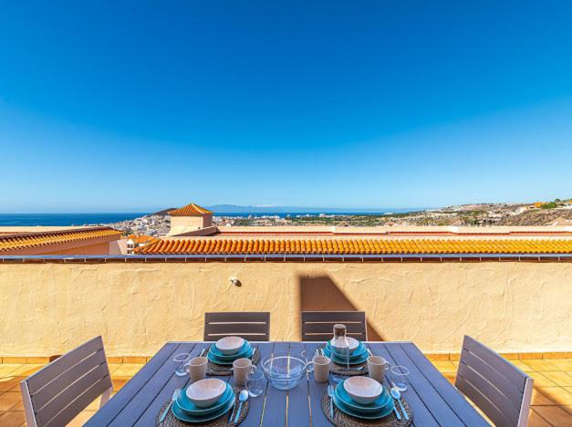 Bright apartment with sea and montain view at Los Cristianos - Apartamento de 1 dormitorio - 1