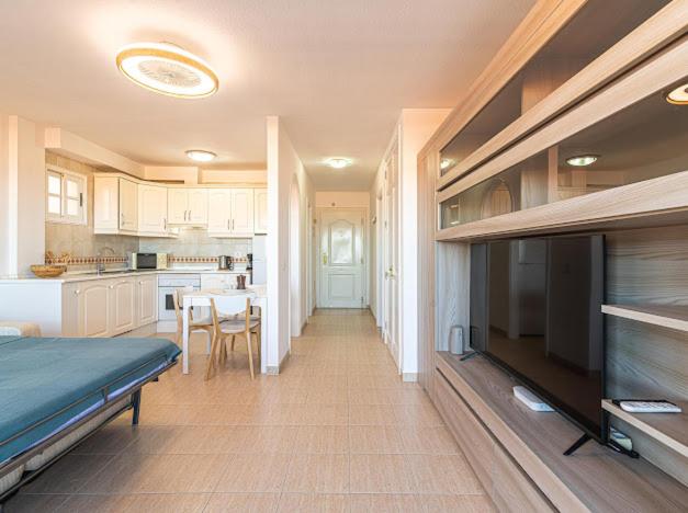 Bright apartment with sea and montain view at Los Cristianos - Apartamento de 1 dormitorio - 13