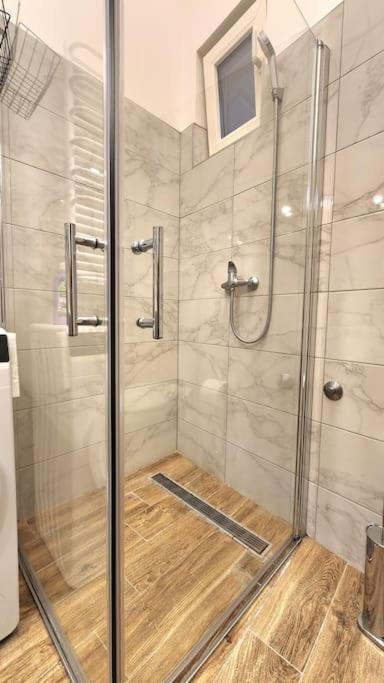 Newly built cozy & modern gem - center of old town - Apartman sa 1 Spavaćom Sobom - 15