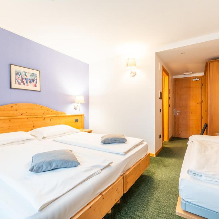 Hotel Alpine Mugon - Dreibettzimmer mit Spa-Zugang - 1