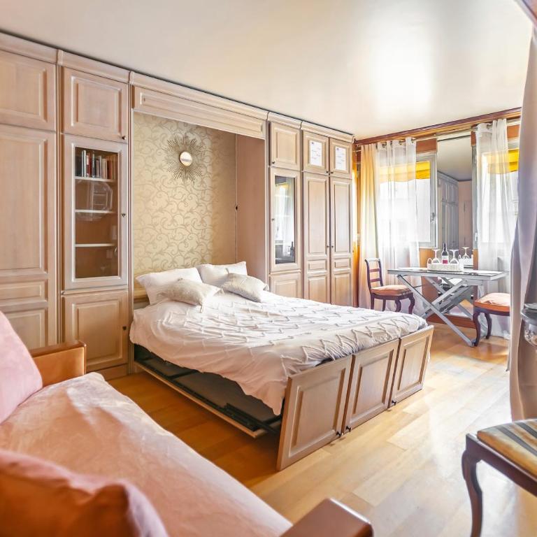 Arc de triomphe studio charme authentique - Appartement 1 Chambre - 12