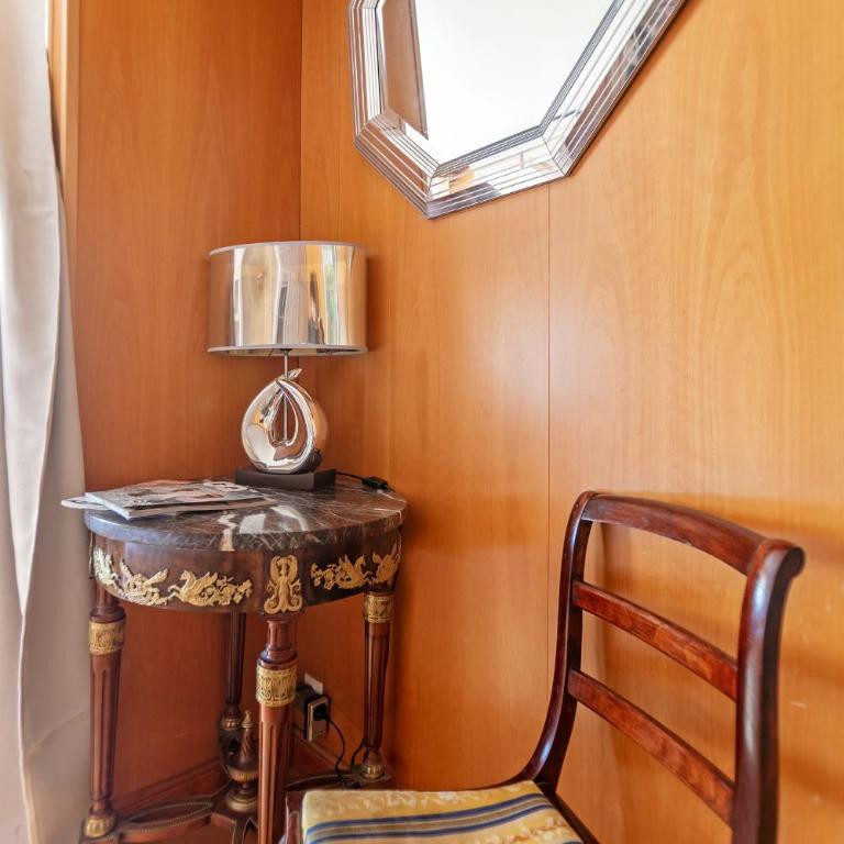 Arc de triomphe studio charme authentique - Appartement 1 Chambre - 18