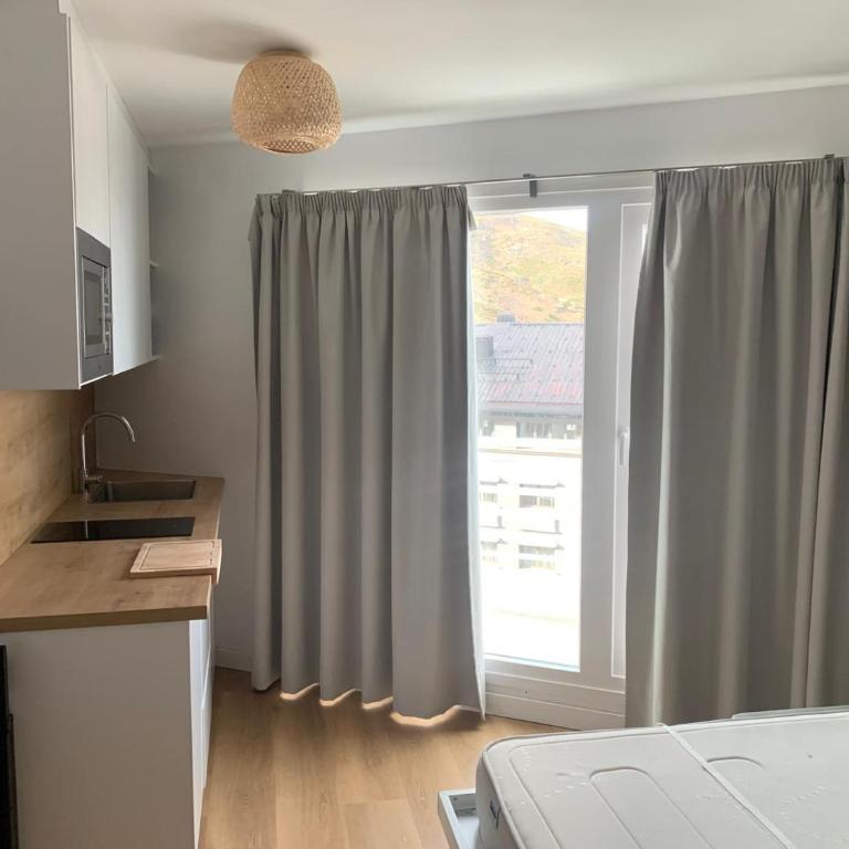 Apartamento Plaza Pradollano 2 - Apartamento Estudio con balcón - 11