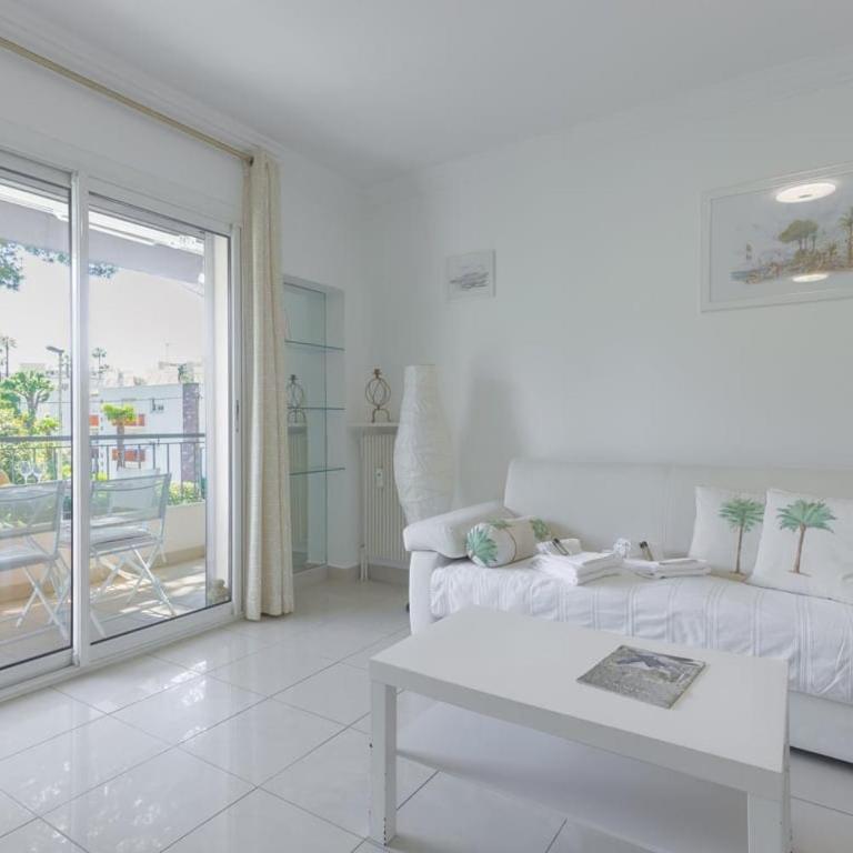 LE BELLA studio avec balcon idéal pour une évasion à deux, au calme et proche du centre-ville - Studio Supérieur - 5