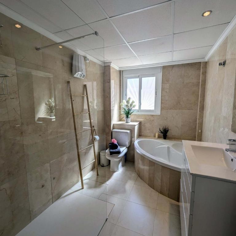 Mediterranean 3 Bed Townhouse CQ44 - Casa - 16