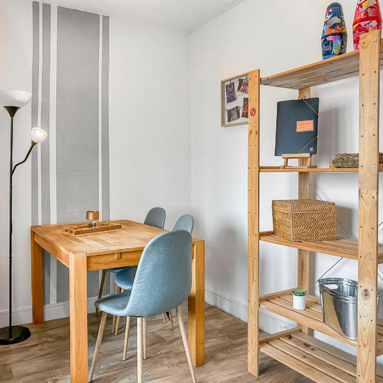 Confort et vue à deux pas du centre - Studio-Apartment - 10