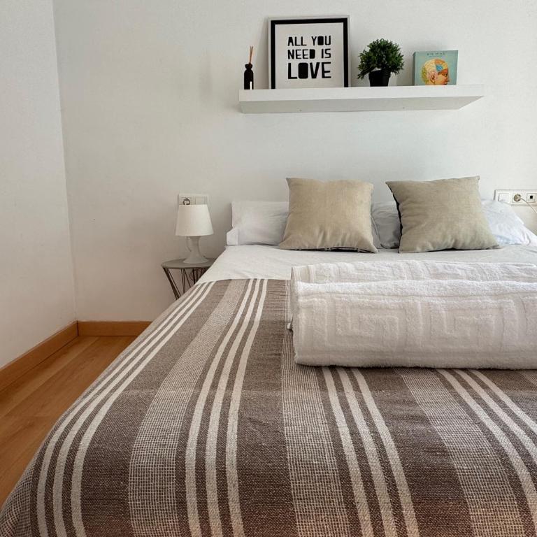 Apartamento Gaona - Apartamento de 2 dormitorios con balcón - 1