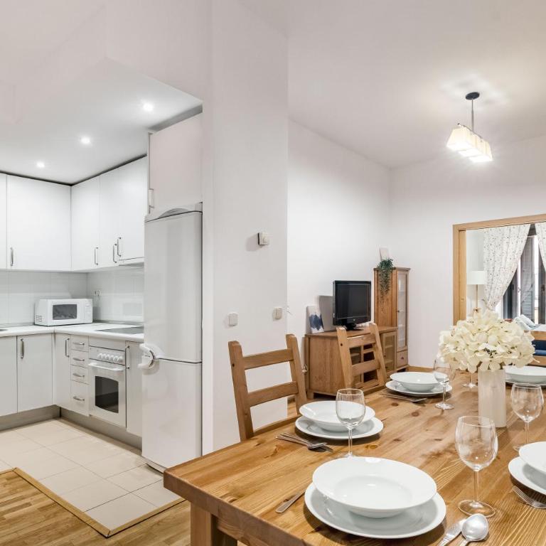 Plaza Mayor II - Apartamento de 2 dormitorios - Two-Room Apartment - 14