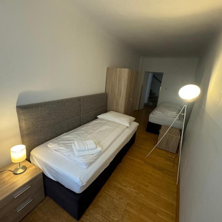 Guesthouse Mozart - Apartment House - Deluxe Apartment - 12