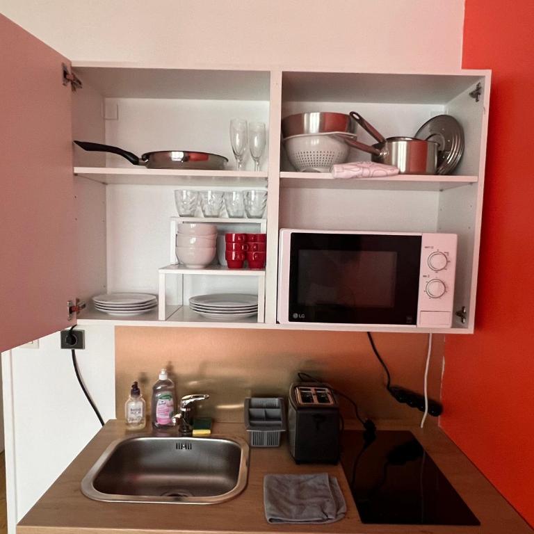 Adorable studio Équipé plein centre proche Foch - One-Bedroom Apartment - 7