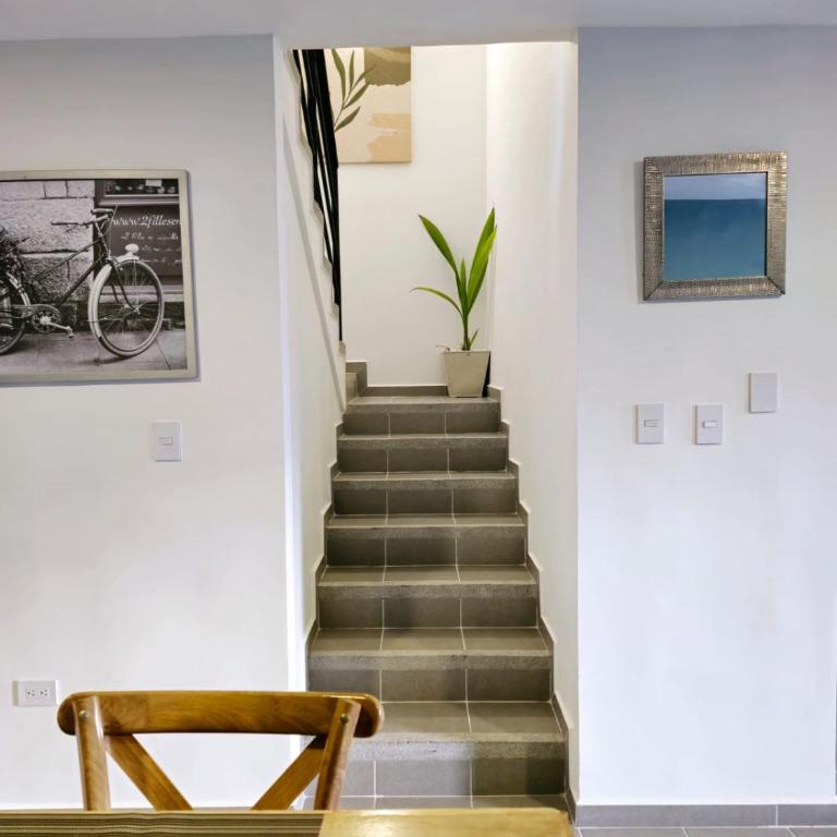 Casa vacacional de 3H a 2 m del aeropuerto El Edén en Tebaida, Quindío, con piscina y excelente ubicación - Three-Bedroom Apartment - 14