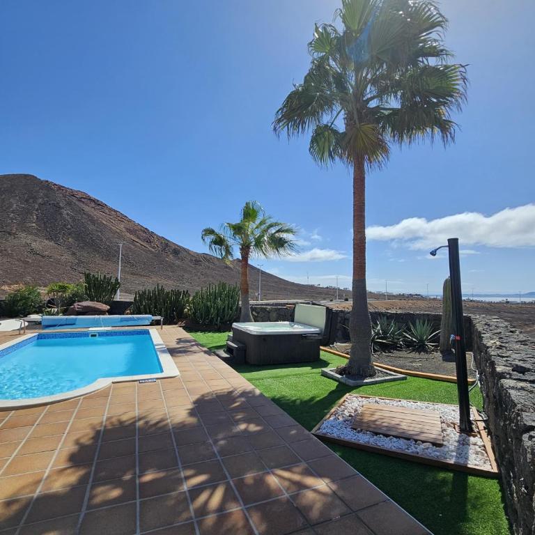 Sea Winds Lanzarote - Deluxe Villa - 6