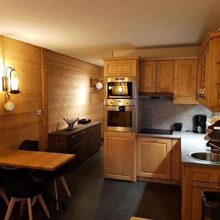 Chalet De L'arbaron - Studio entièrement rénové · Balcon · Parking couvert MAE-7347 - Studio - 1