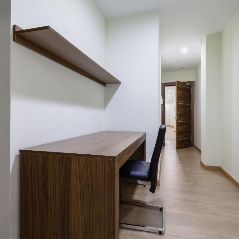 Hostal Arriola - Double Room with Private Bathroom - 3