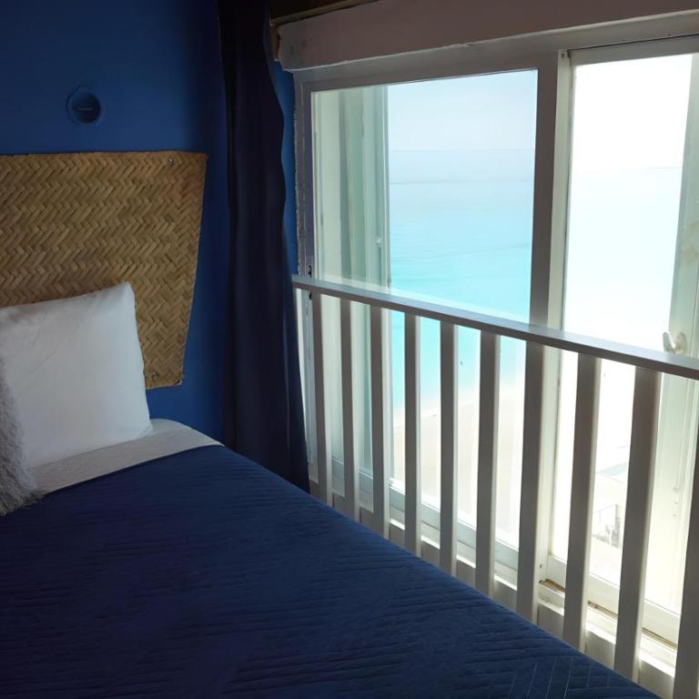 Cancun Plaza By Andiani Travel - Three-Bedroom Apartment with Ocean View - 21