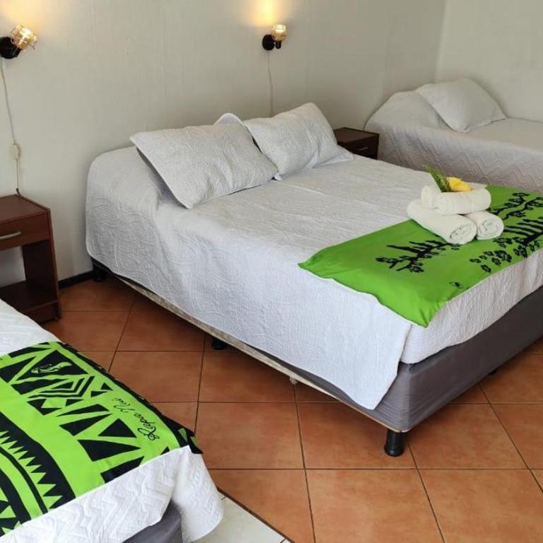 Hotel Hotu Matua by EI - Habitación Cuádruple Estándar - 1