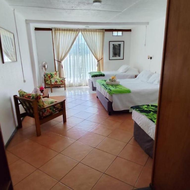 Hotel Hotu Matua by EI - Habitación Cuádruple Estándar - 10