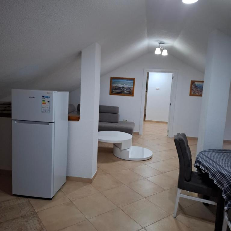 Apartments Pejanović - Comfort One-Bedrom Apartment with Terrace and Sea View - 20