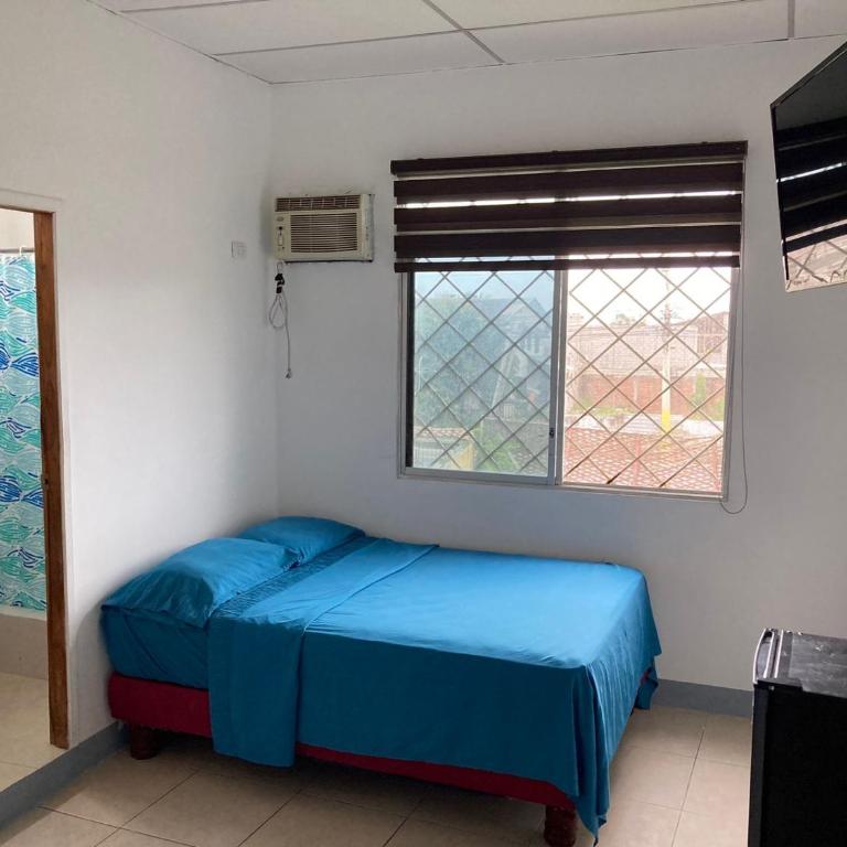 Caracola, habitación privada de Flor de Lis Beach House - Apartamento de 1 dormitorio - 2