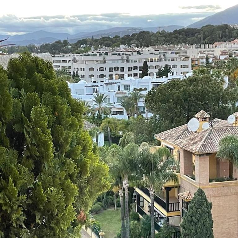 Beautiful Marbella Apartment - One-Bedroom Apartment - 40