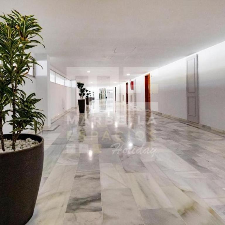 Beautiful Marbella Apartment - One-Bedroom Apartment - 49