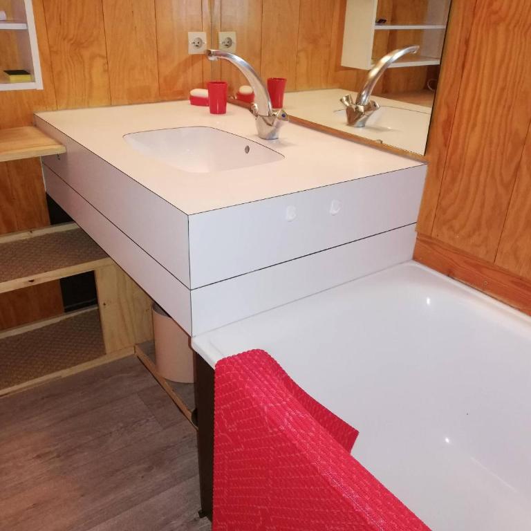 Appartement cosy à Valmorel, accès direct aux pistes, proche commerces et remontées - Appartement 1 Chambre - 8