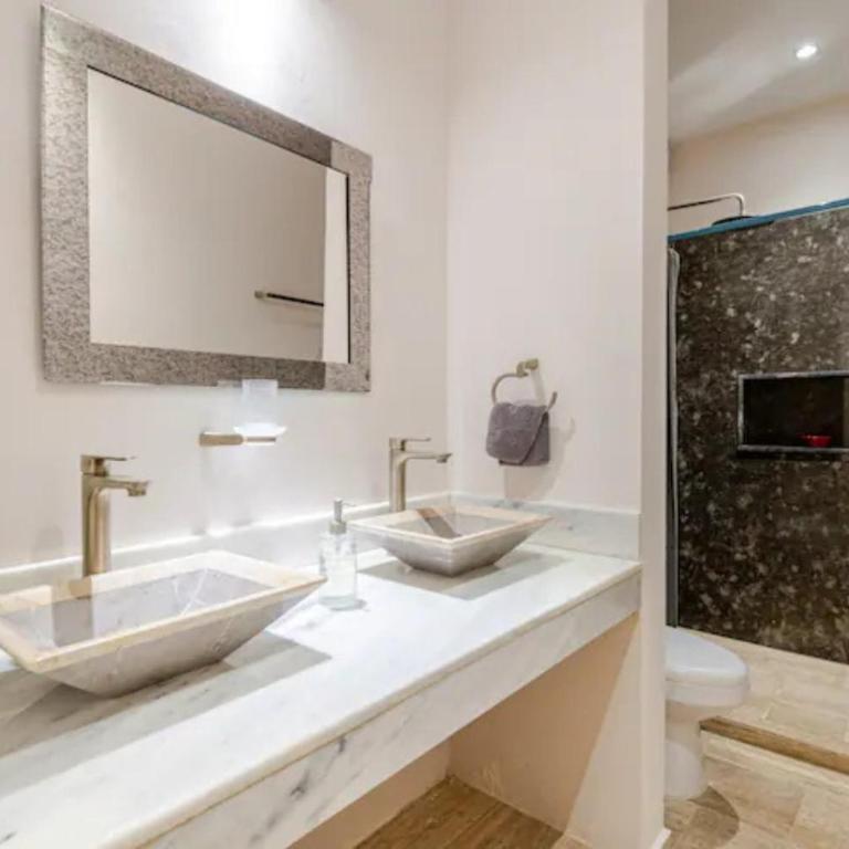 Departamento 5, Tulum Country Home, con Muelle de Pesca, Club de Playa, Alberca, Cenote y Campo de Golf, Contrata Day Pass Bahia Principe - Two-Bedroom Apartment - 20